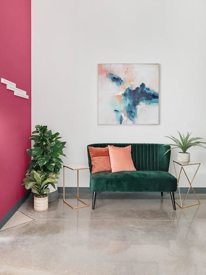 Inside a bex+Co.® salon