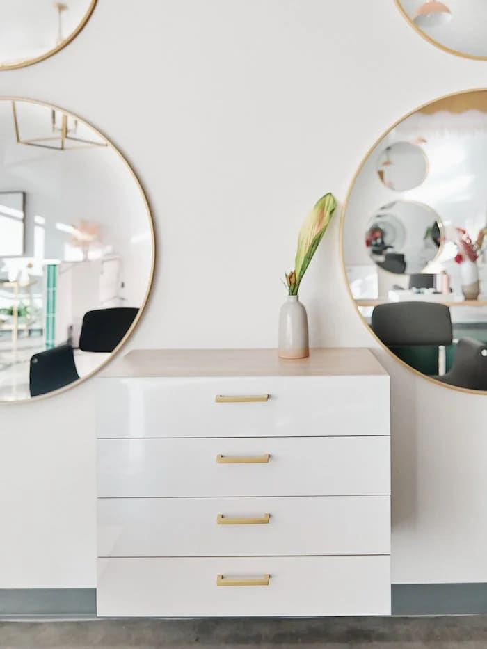 Inside a bex+Co.® salon